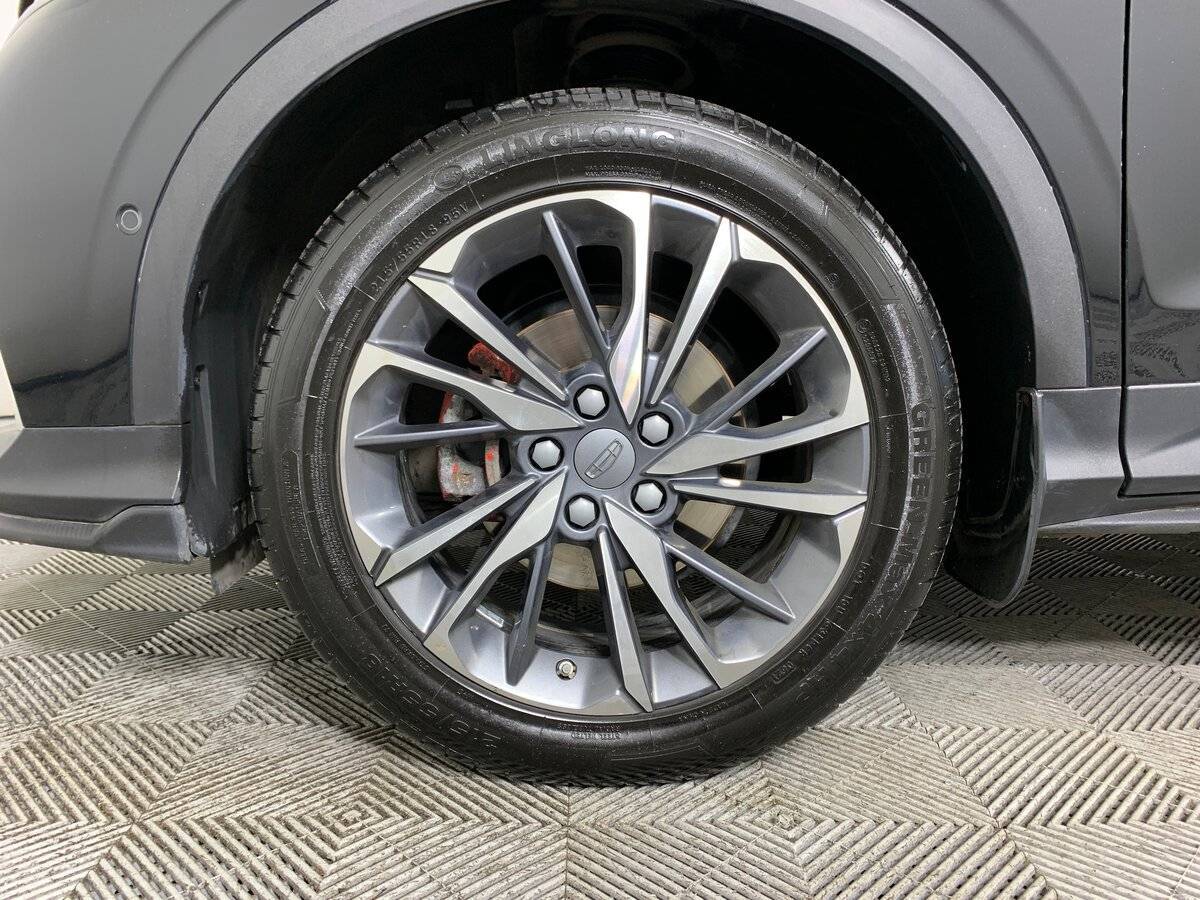 Geely Coolray с пробегом — 2021 год. Фото: #8