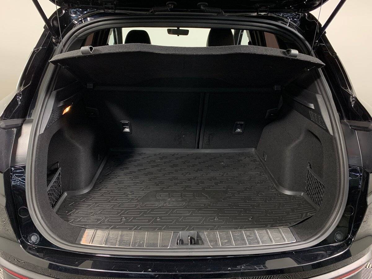 Geely Coolray с пробегом — 2021 год. Фото: #19