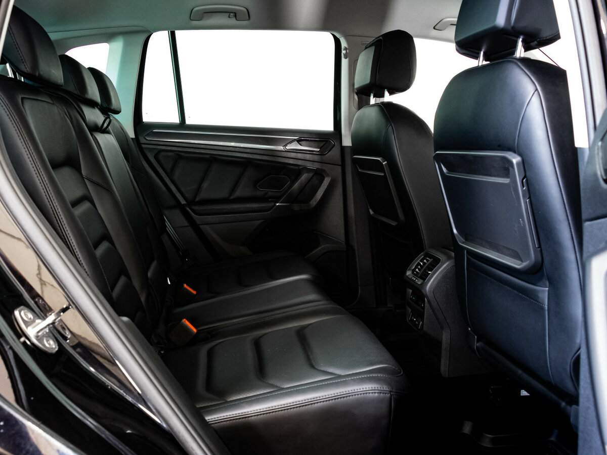 Volkswagen Tiguan с пробегом — 2018 год. Фото: #15