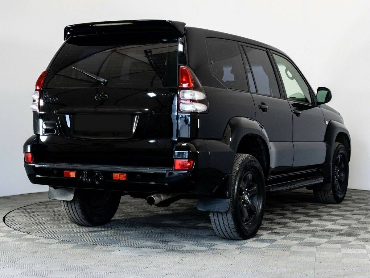 Toyota Land Cruiser Prado с пробегом — 2005 год. Фото: #4