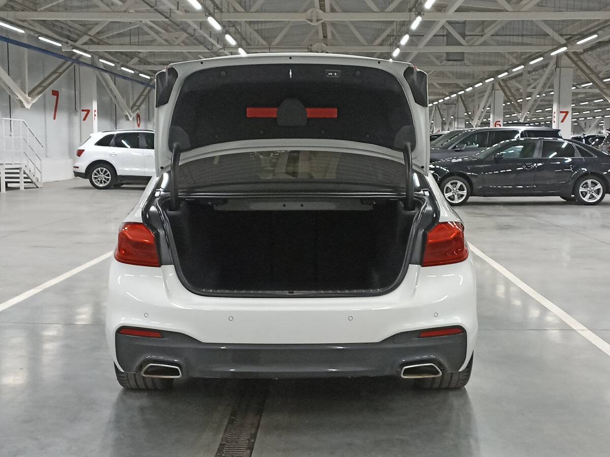 BMW 5 серии с пробегом — 2018 год. Фото: #9