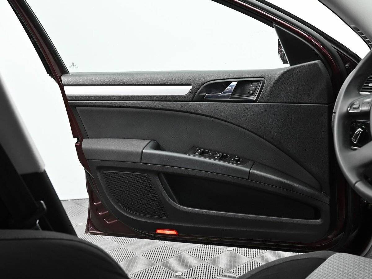 Skoda Superb с пробегом — 2009 год. Фото: #6