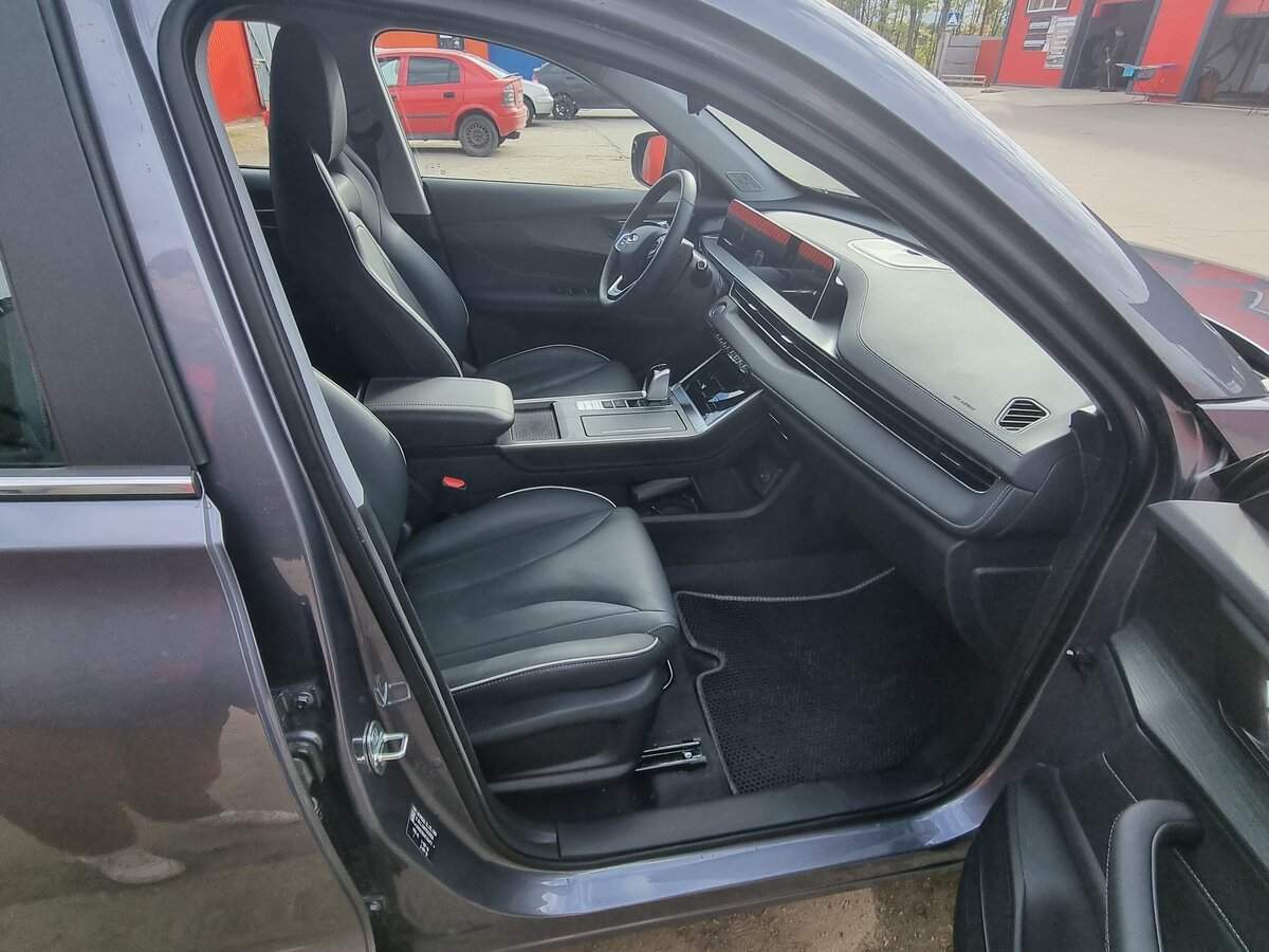 Chery Tiggo 4 с пробегом — 2024 год. Фото: #34