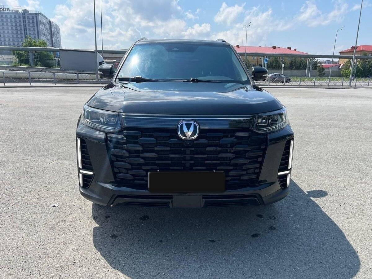 Changan CS95 с пробегом — 2023 год. Фото: #4