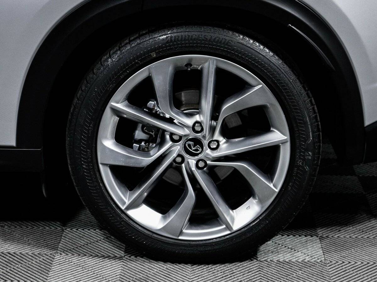 Infiniti QX50 с пробегом — 2019 год. Фото: #14