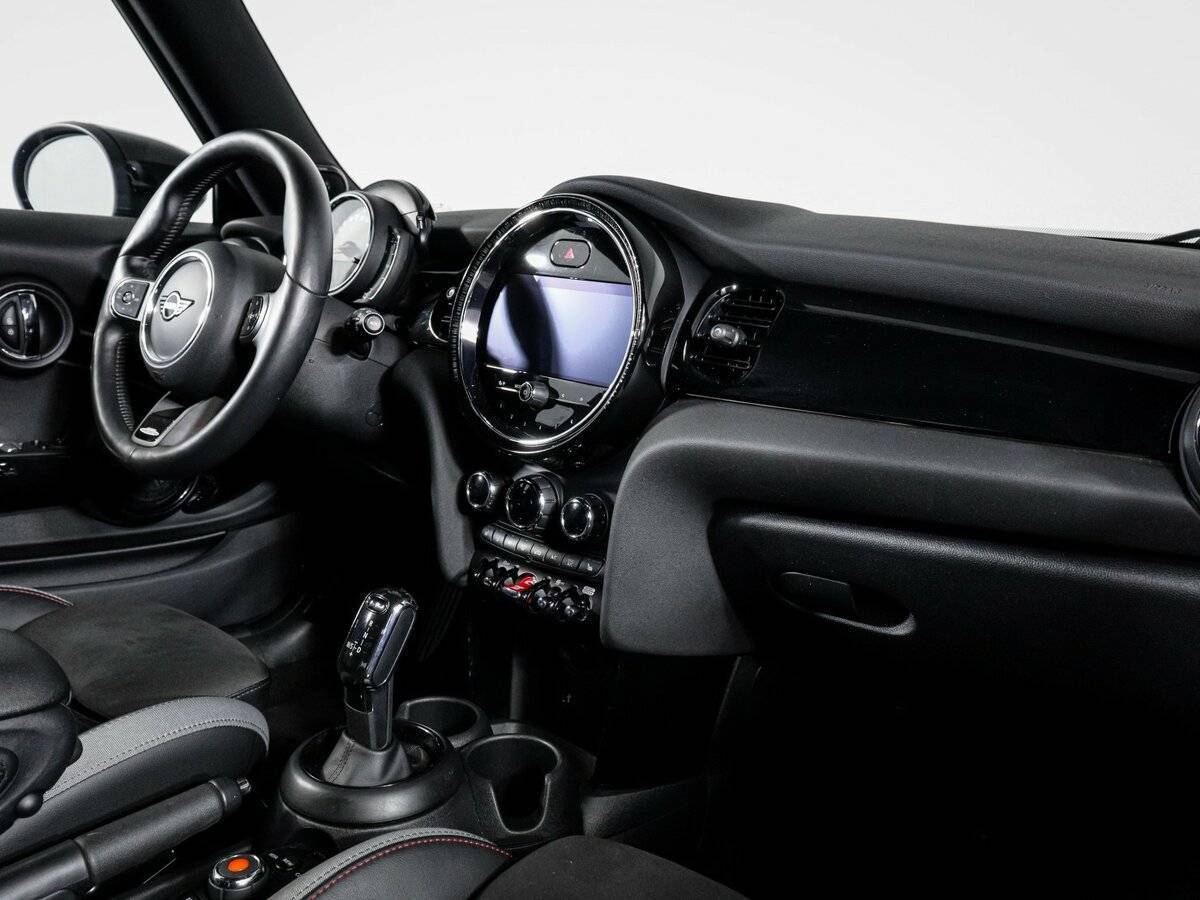 Mini Hatch с пробегом — 2021 год. Фото: #8