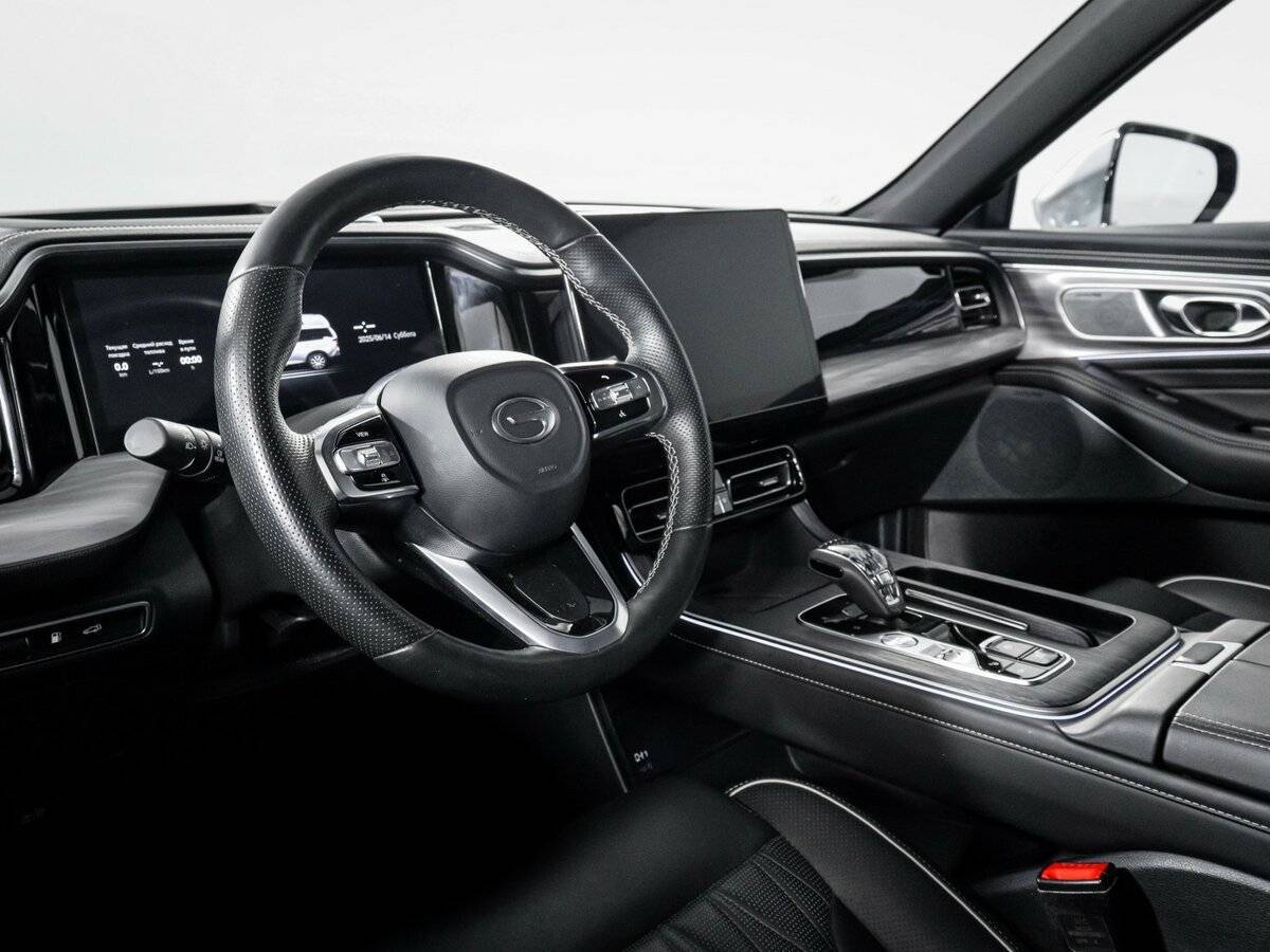 GAC GS8 с пробегом — 2024 год. Фото: #13