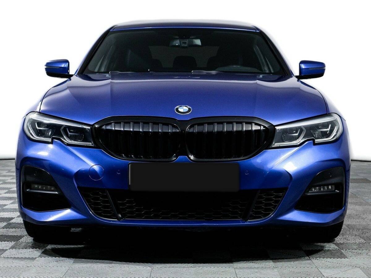 BMW 3 серии с пробегом — 2019 год. Фото: #1