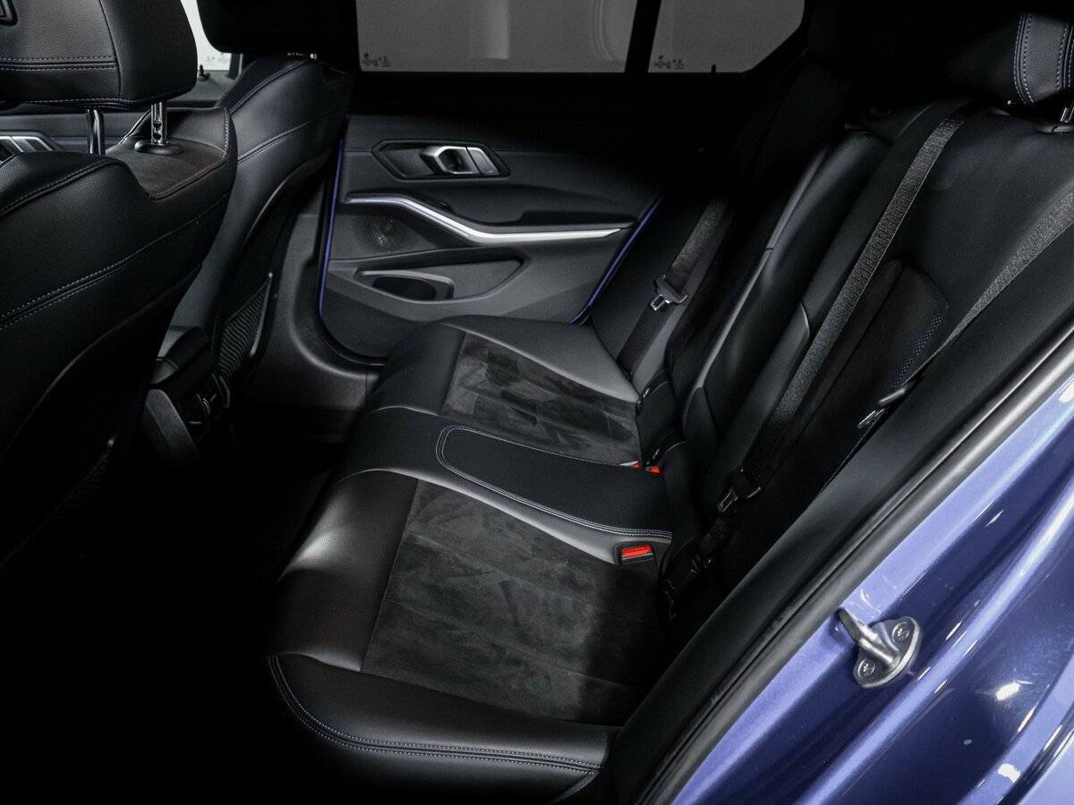 BMW 3 серии с пробегом — 2019 год. Фото: #9