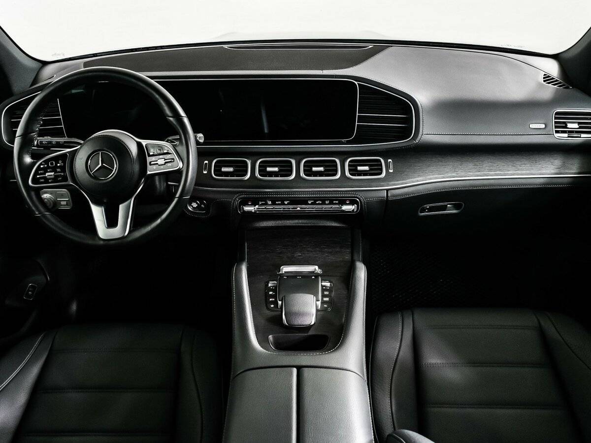 Mercedes-Benz GLE с пробегом — 2022 год. Фото: #10