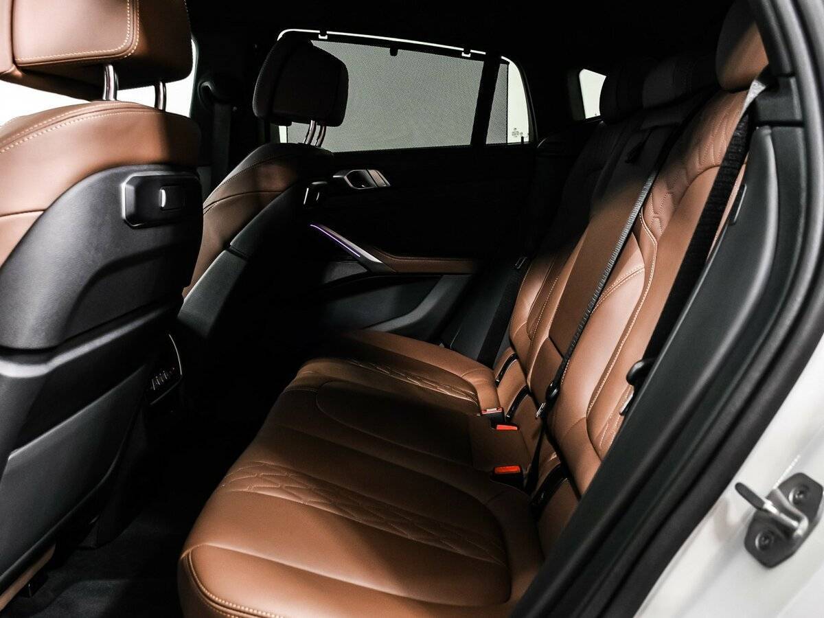 BMW X6 с пробегом — 2024 год. Фото: #12