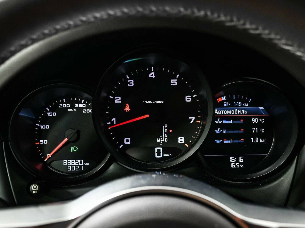 Porsche Macan с пробегом — 2019 год. Фото: #9