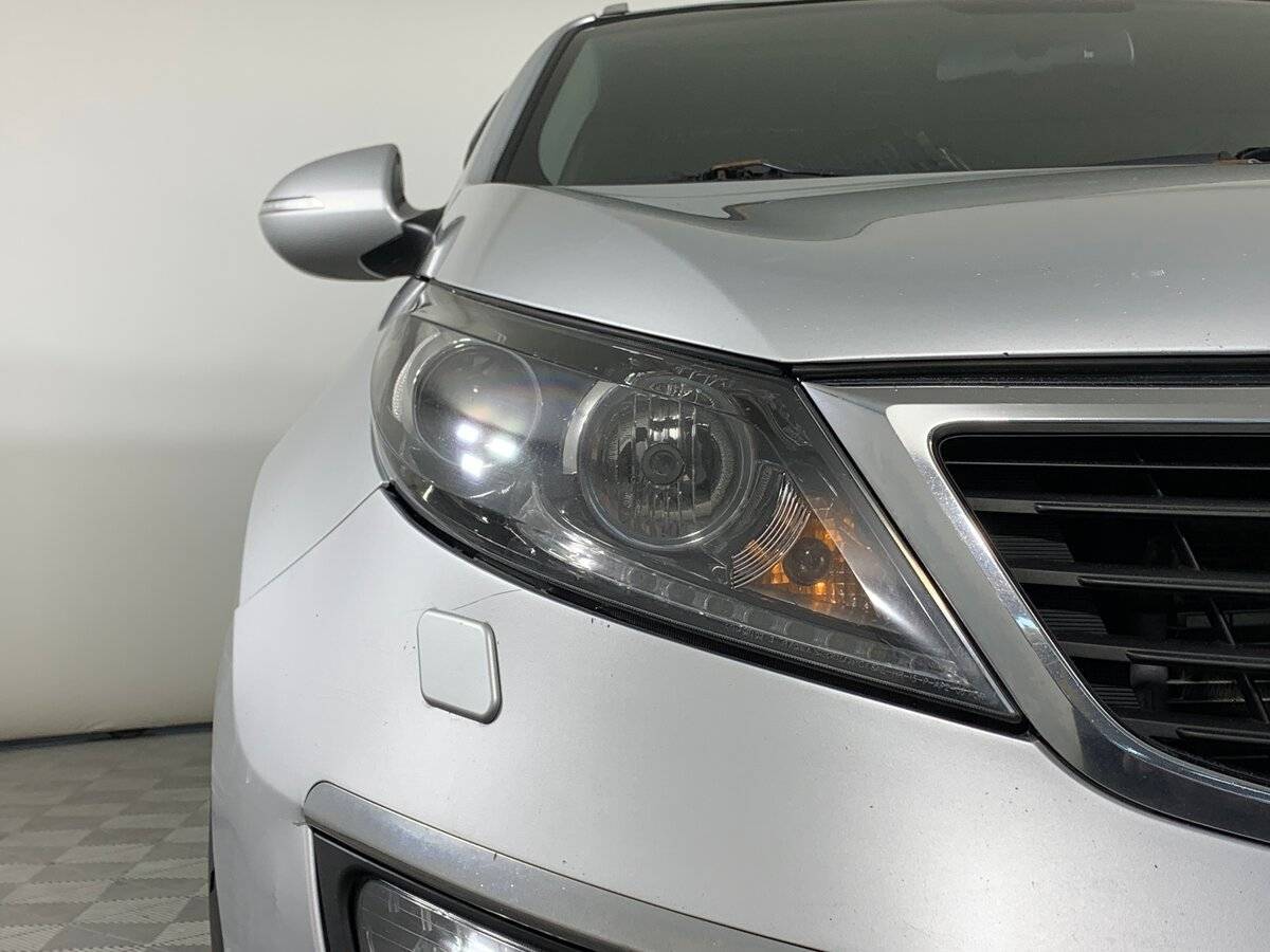 Kia Sportage с пробегом — 2011 год. Фото: #9