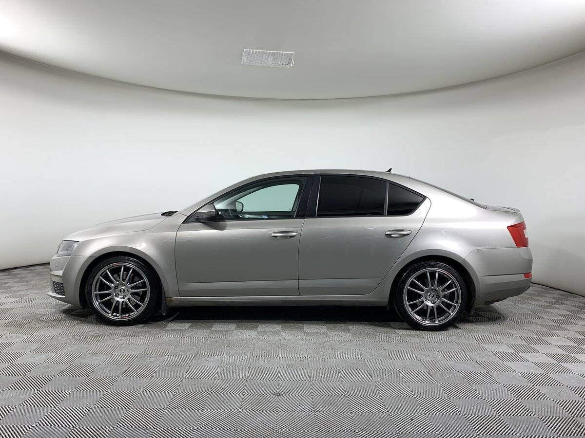 Skoda Octavia с пробегом — 2013 год. Фото: #7