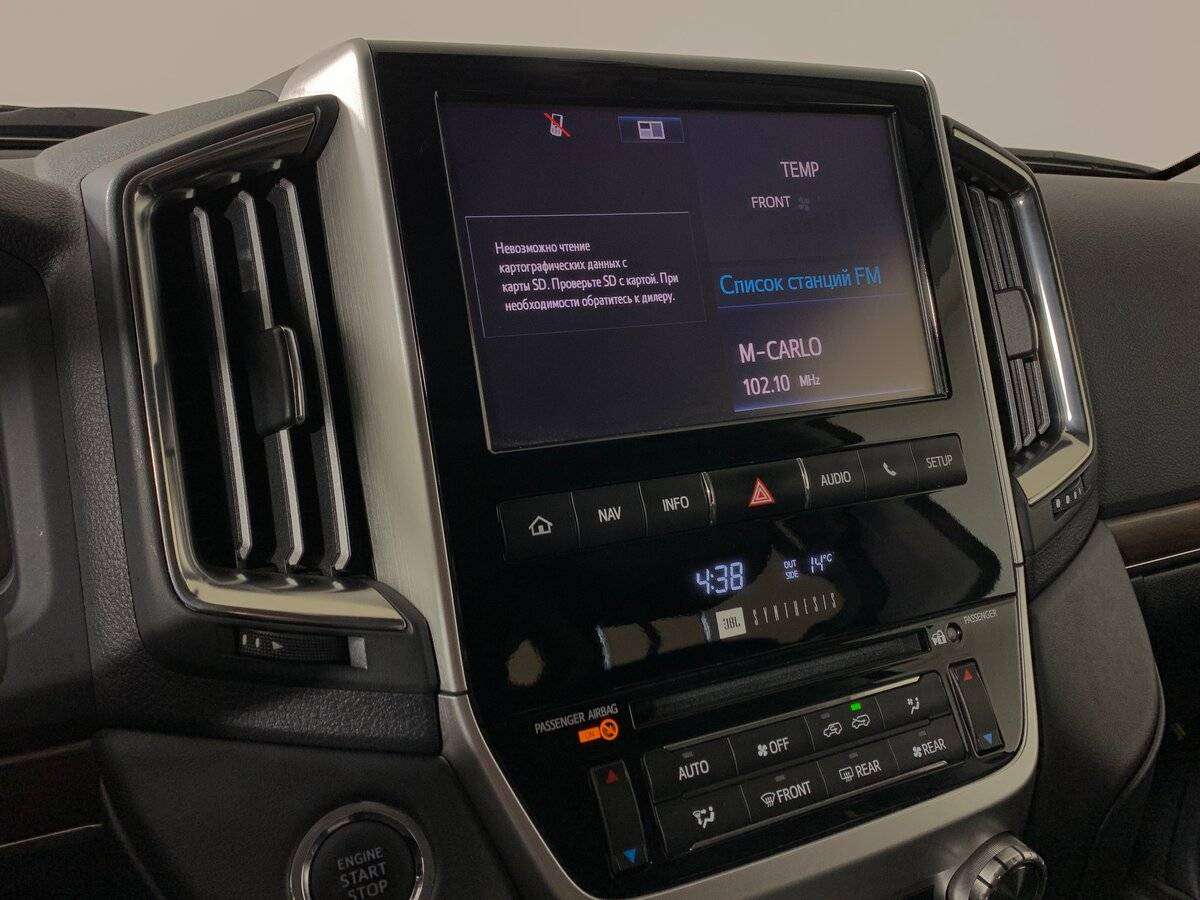 Toyota Land Cruiser с пробегом — 2016 год. Фото: #14