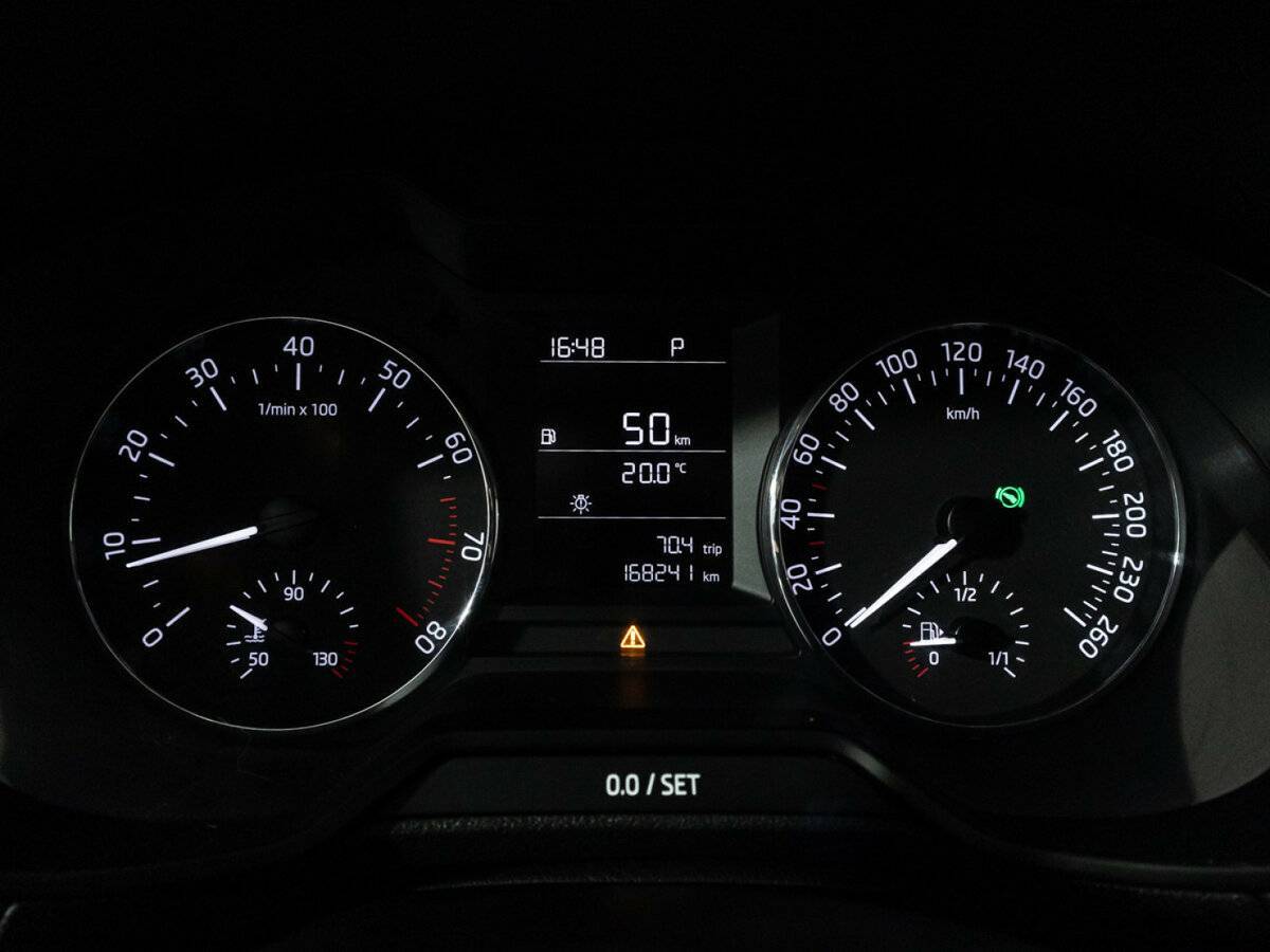 Skoda Octavia с пробегом — 2014 год. Фото: #11