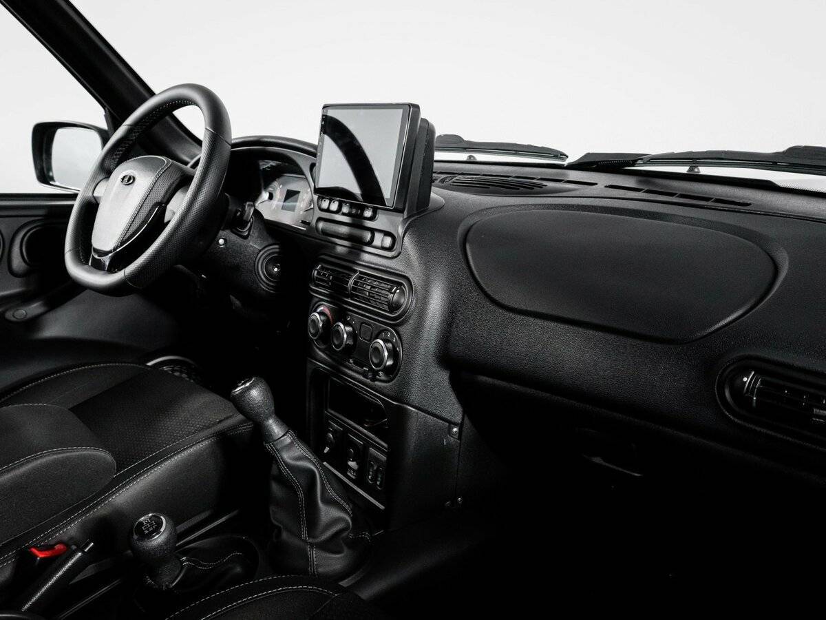 Lada (ВАЗ) Niva с пробегом — 2024 год. Фото: #8