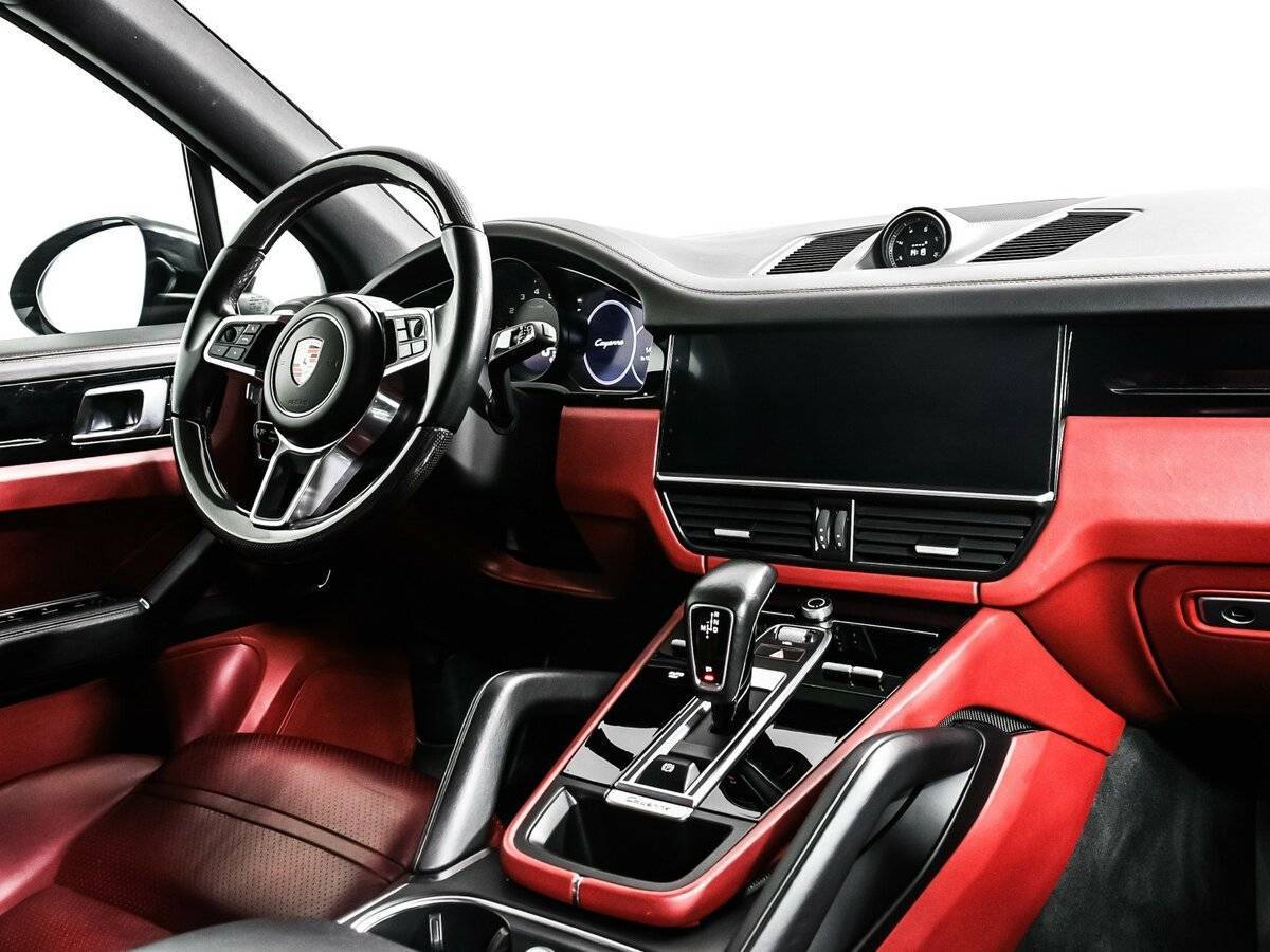 Porsche Cayenne с пробегом — 2018 год. Фото: #8