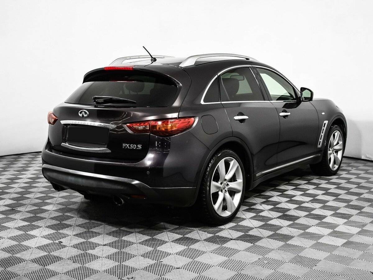 Infiniti FX с пробегом — 2008 год. Фото: #4