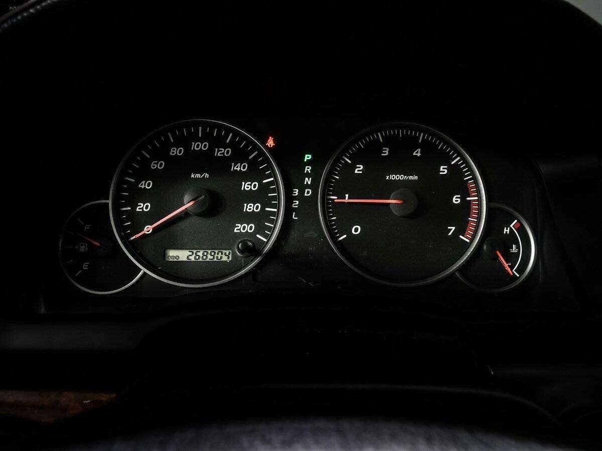 Toyota Land Cruiser Prado с пробегом — 2008 год. Фото: #9