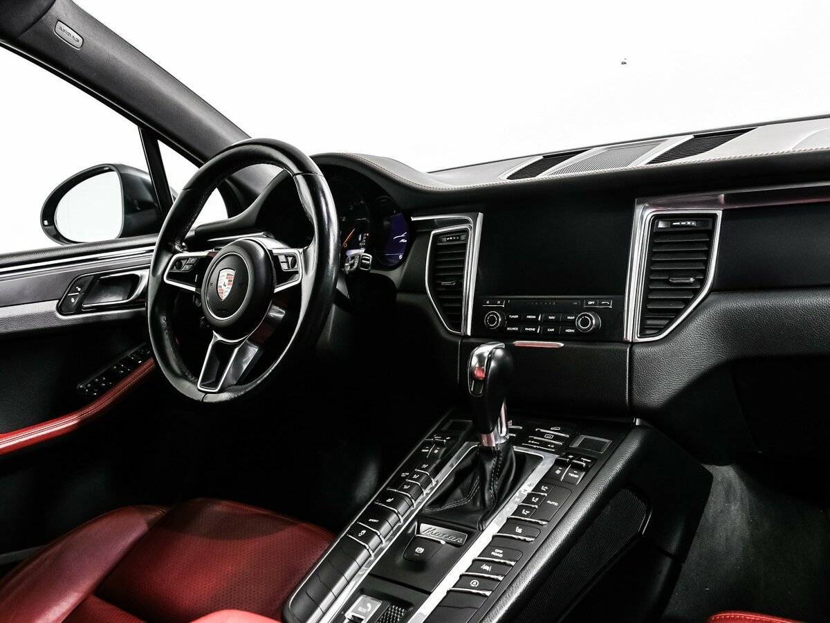 Porsche Macan с пробегом — 2017 год. Фото: #8
