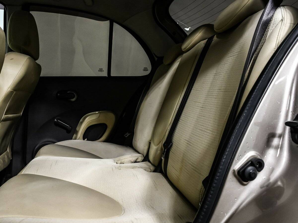 Nissan Micra с пробегом — 2007 год. Фото: #11