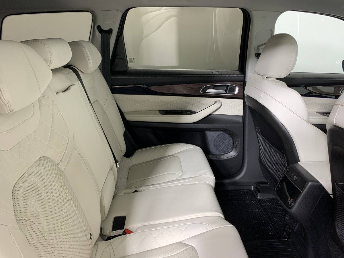 EXEED VX с пробегом — 2023 год. Фото: #16