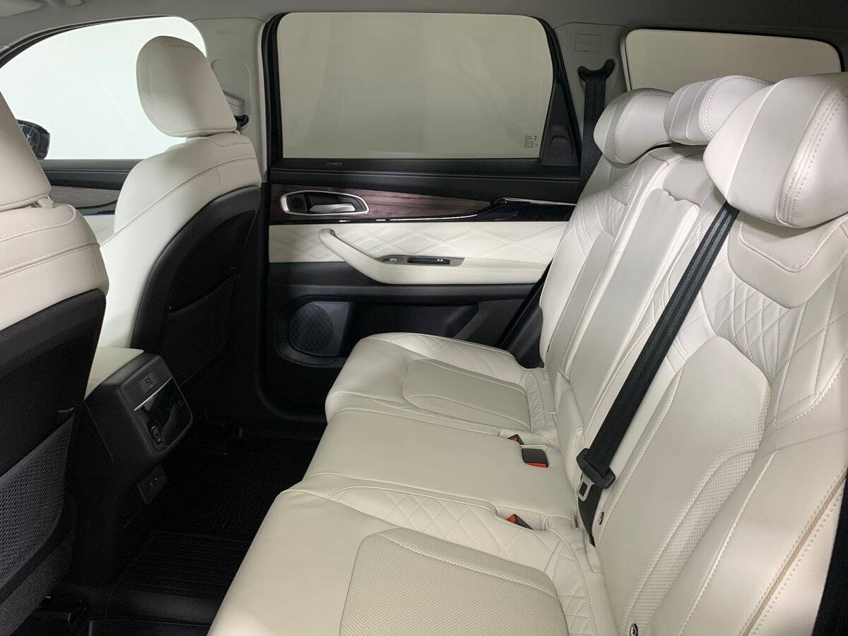 EXEED VX с пробегом — 2023 год. Фото: #18