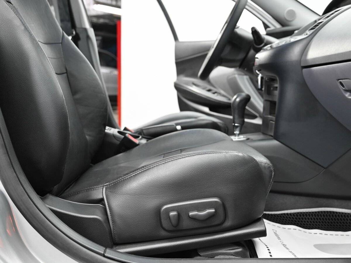 Nissan Primera с пробегом — 2003 год. Фото: #10