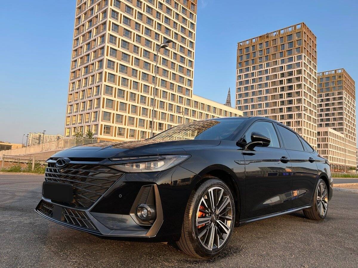 Chery Arrizo 8 с пробегом — 2023 год. Фото: #2