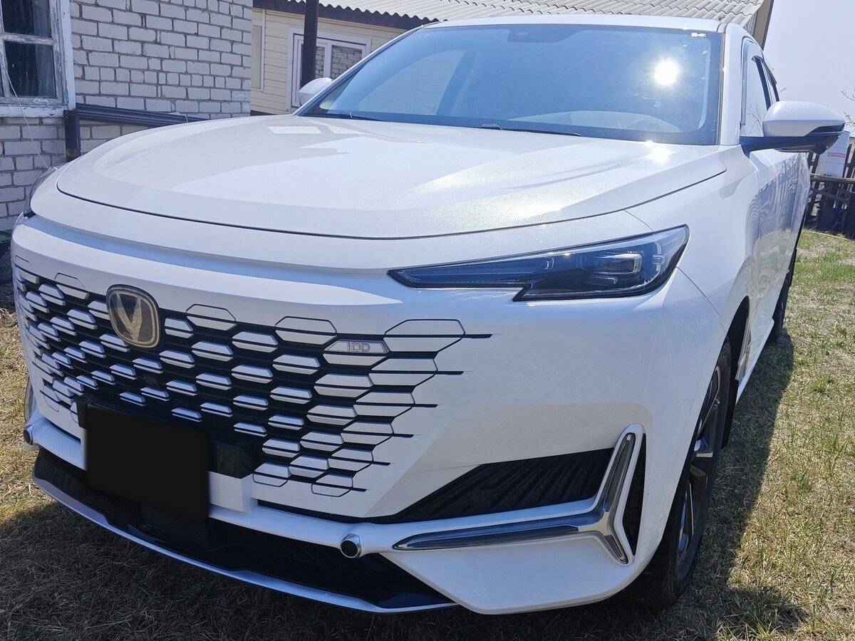 Changan UNI-K с пробегом — 2023 год. Фото: #1