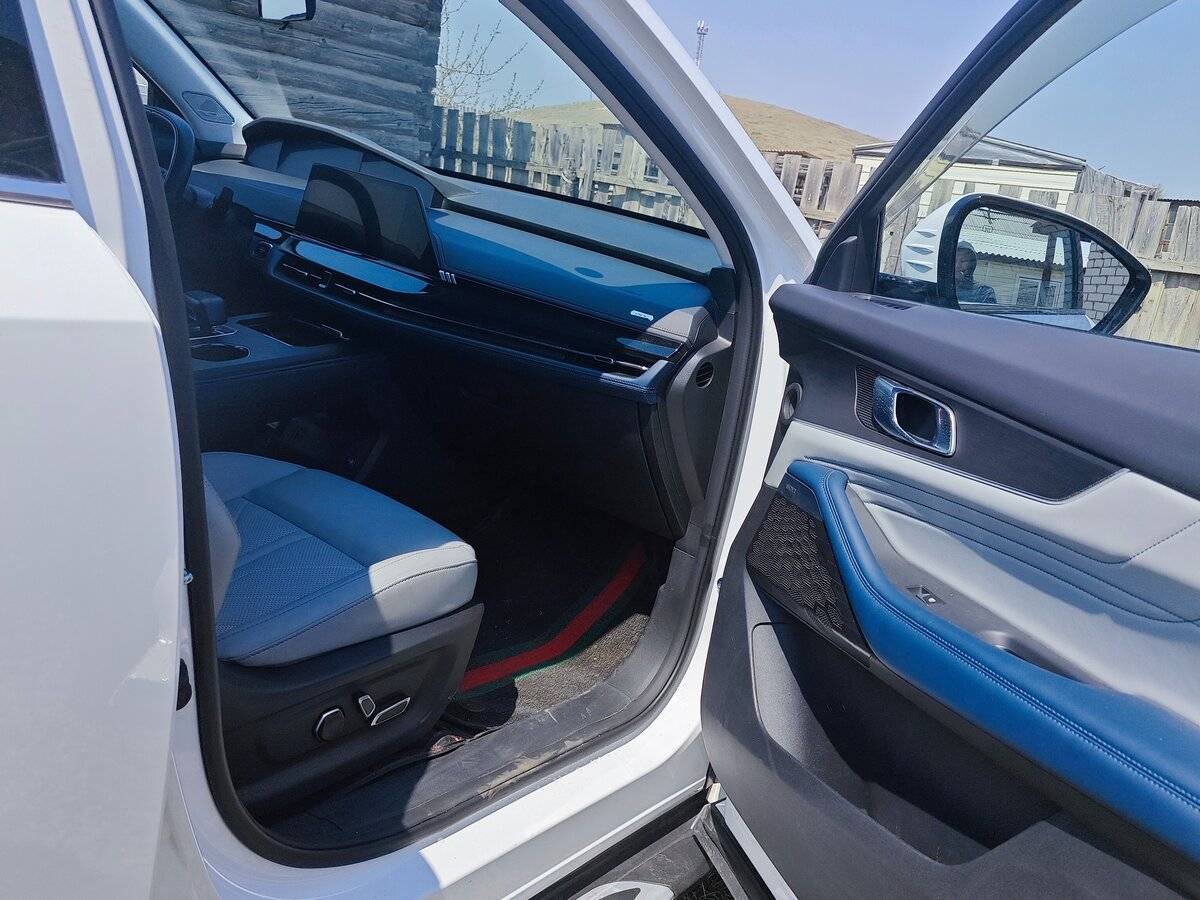 Changan UNI-K с пробегом — 2023 год. Фото: #8