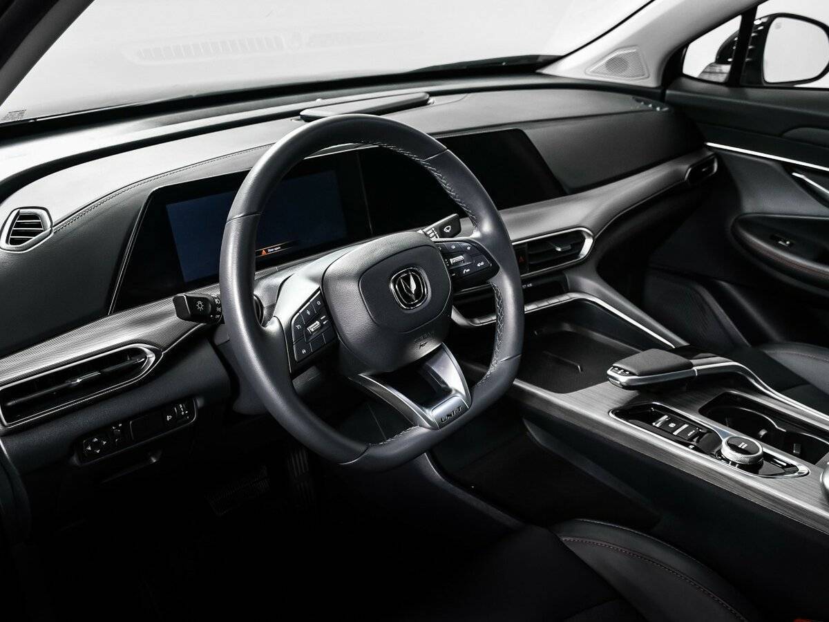 Changan UNI-T с пробегом — 2022 год. Фото: #12