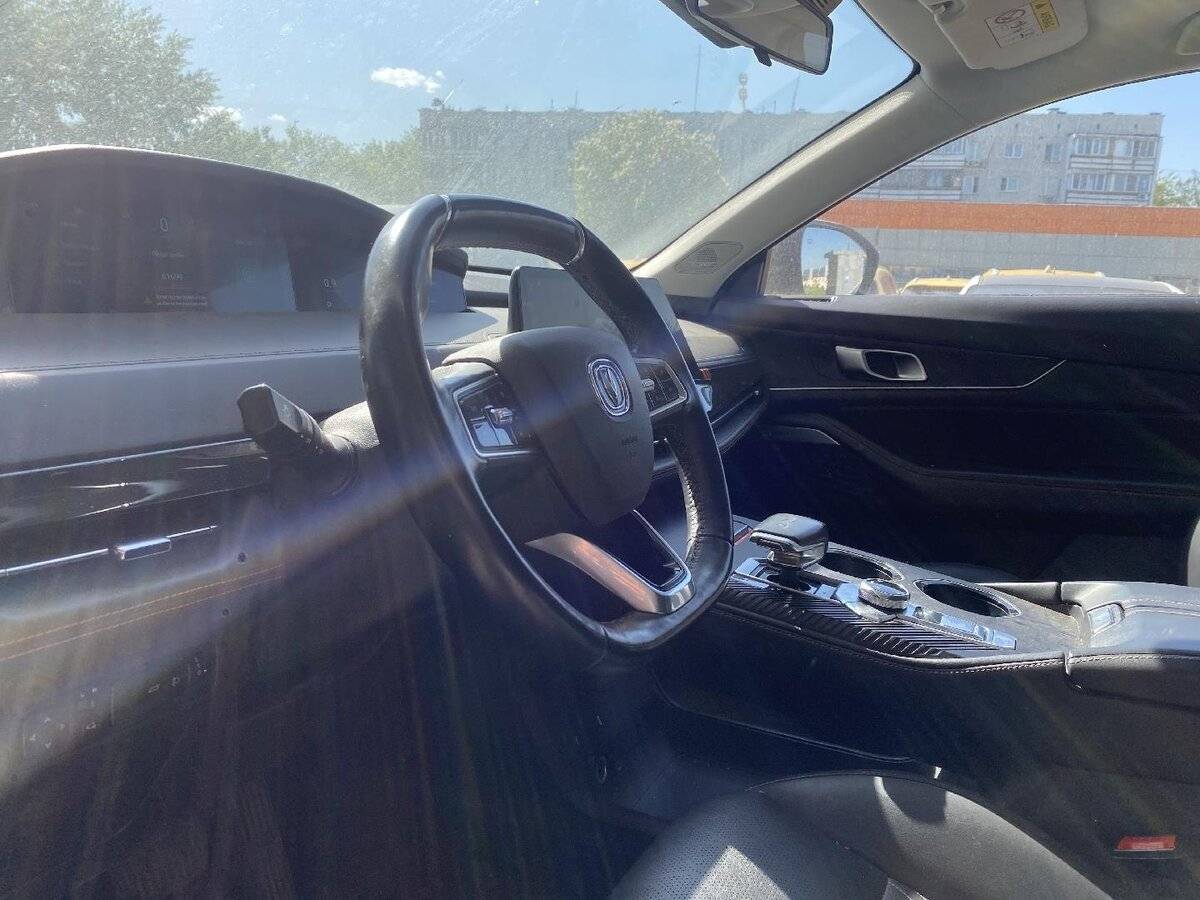 Changan UNI-K с пробегом — 2024 год. Фото: #5