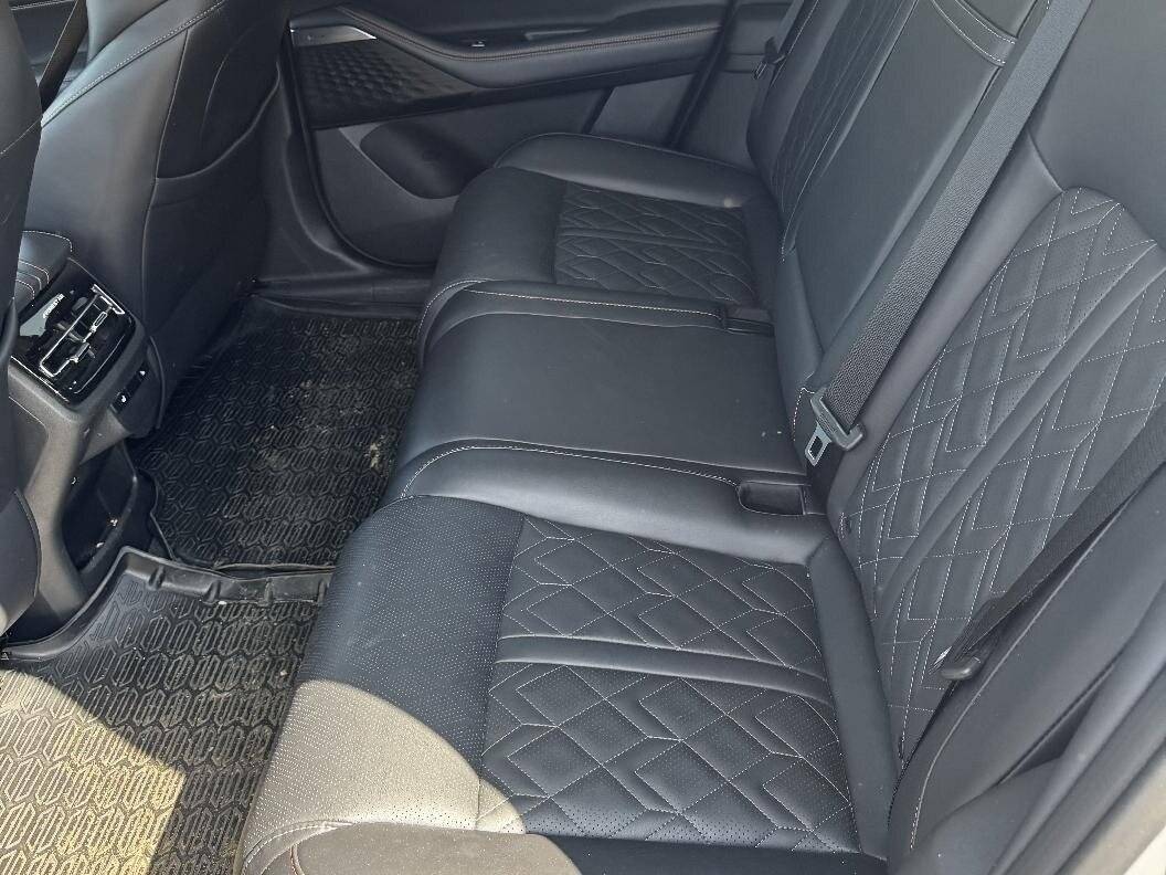 Changan UNI-K с пробегом — 2024 год. Фото: #9