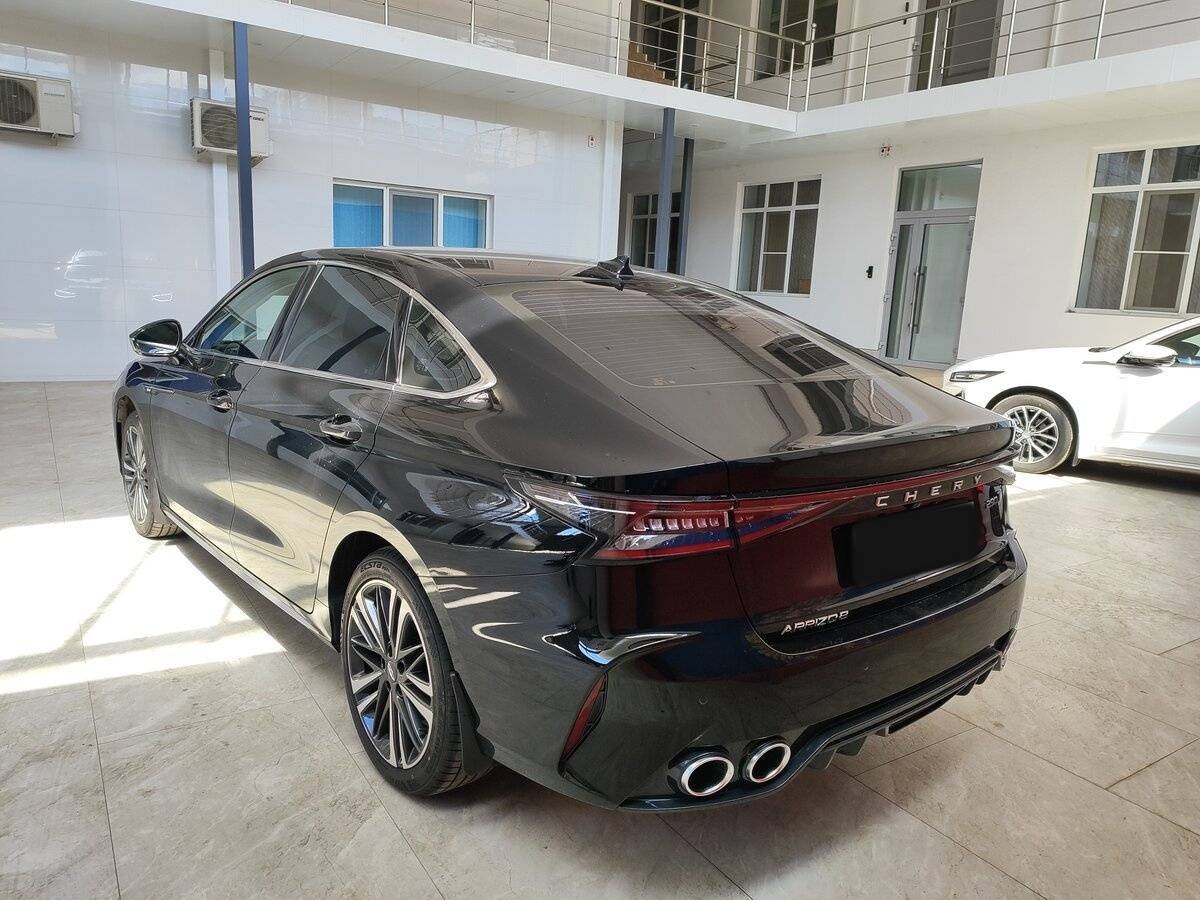 Chery Arrizo 8 с пробегом — 2024 год. Фото: #4