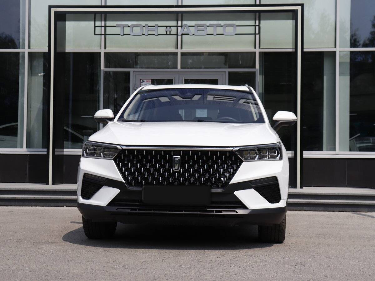 FAW Bestune T77 с пробегом — 2023 год. Фото: #1