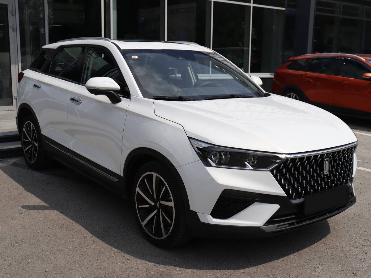 FAW Bestune T77 с пробегом — 2023 год. Фото: #2