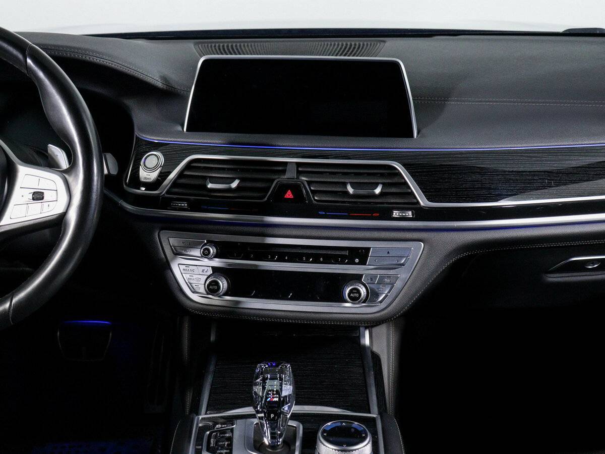 BMW 7 серии с пробегом — 2019 год. Фото: #12