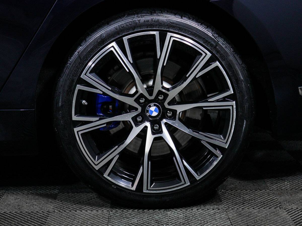 BMW 7 серии с пробегом — 2019 год. Фото: #14