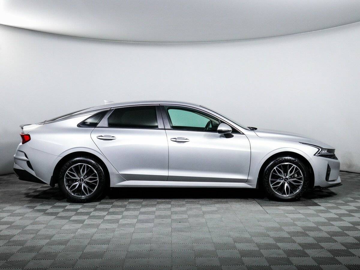 Kia K5 с пробегом — 2021 год. Фото: #3
