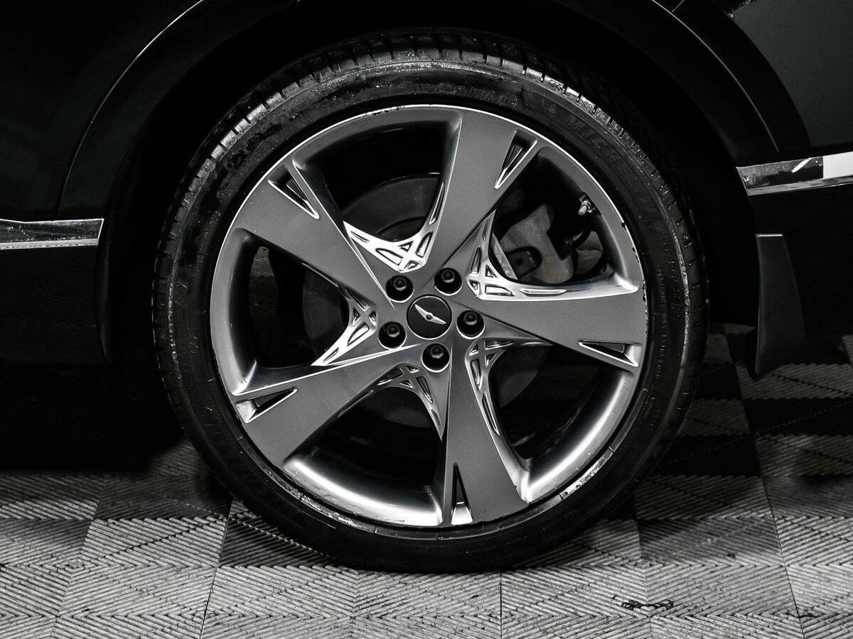 Genesis GV80 с пробегом — 2021 год. Фото: #13