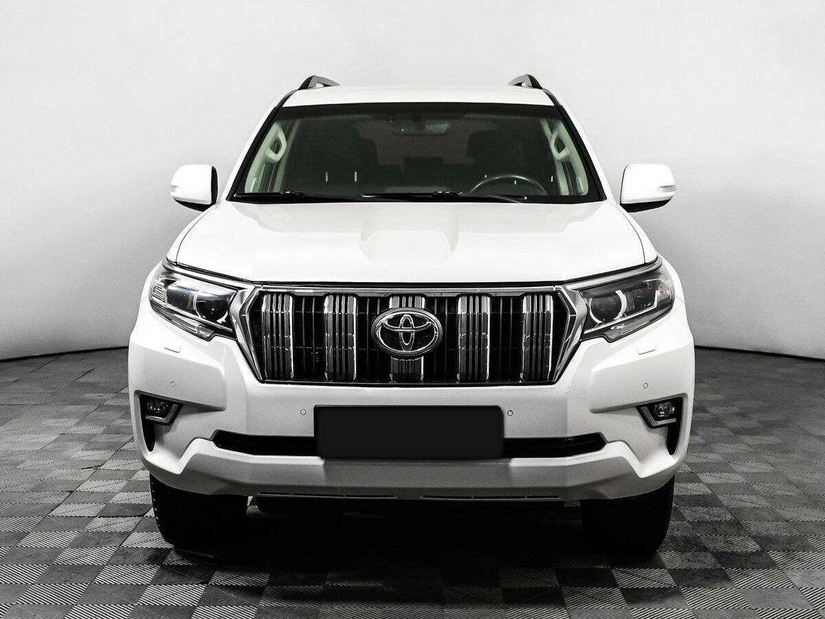Toyota Land Cruiser Prado с пробегом — 2017 год. Фото: #1