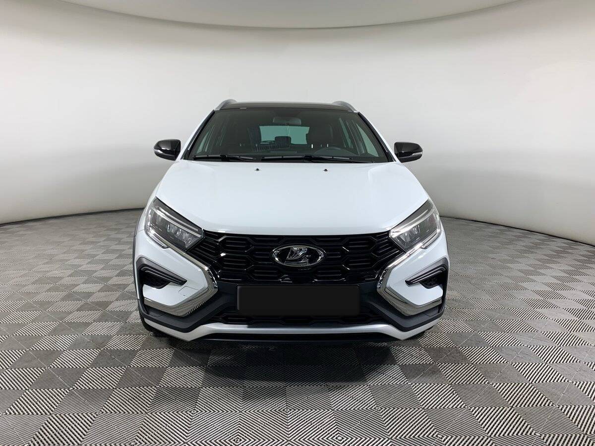 Lada (ВАЗ) Vesta с пробегом — 2024 год. Фото: #1