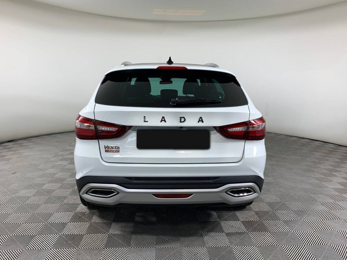 Lada (ВАЗ) Vesta с пробегом — 2024 год. Фото: #5