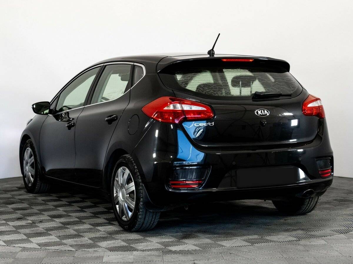 Kia Ceed с пробегом — 2015 год. Фото: #6