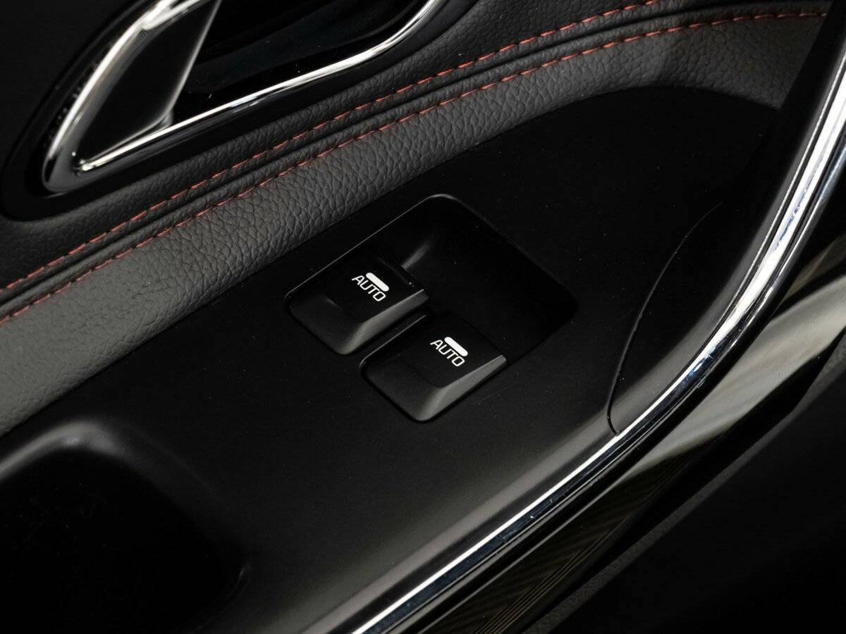 Kia Ceed GT с пробегом — 2014 год. Фото: #21