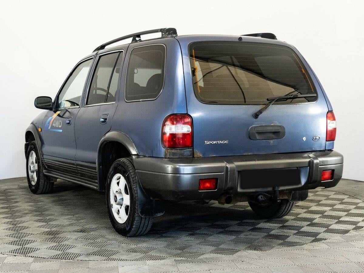 Kia Sportage с пробегом — 2005 год. Фото: #6