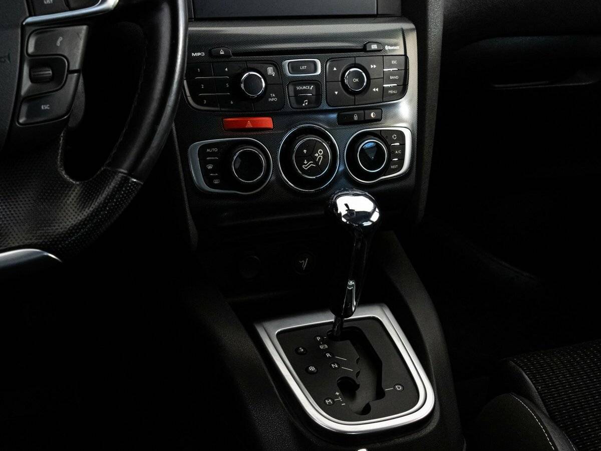 Citroen C4 с пробегом — 2011 год. Фото: #13