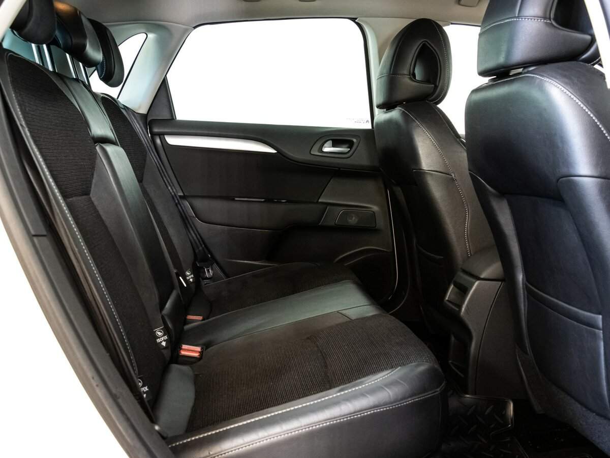 Citroen C4 с пробегом — 2011 год. Фото: #16